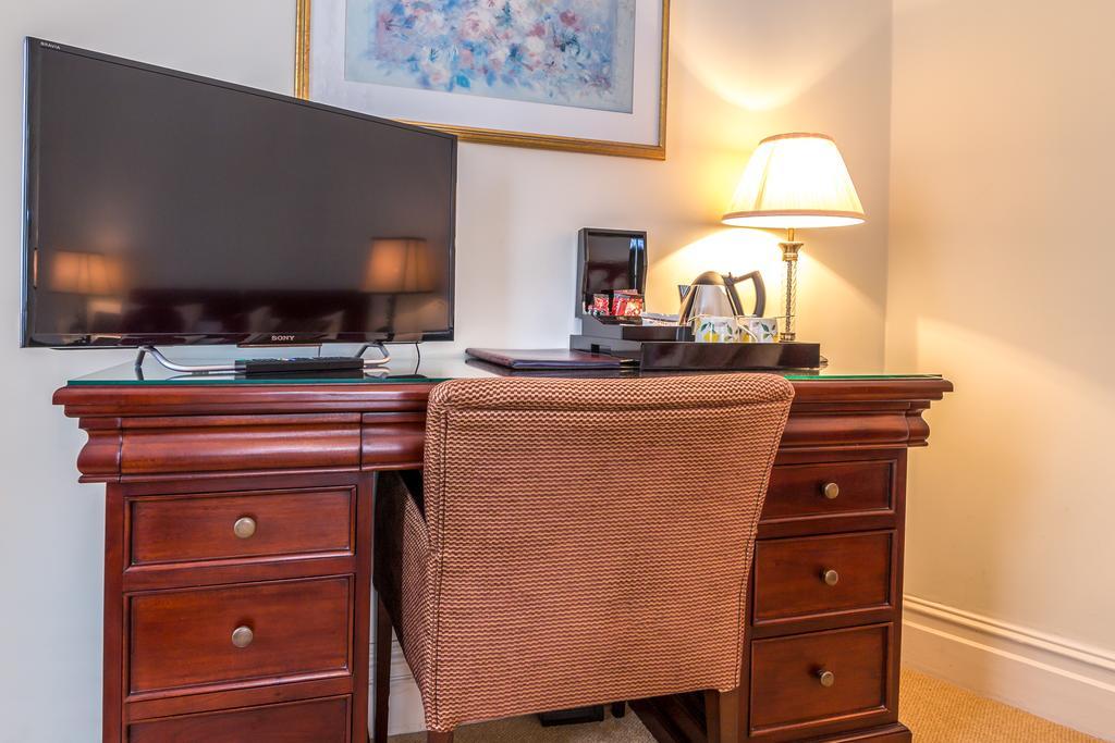 Villiers Lodge Surbiton Luaran gambar