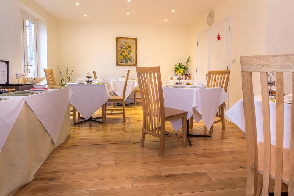 Villiers Lodge Surbiton Luaran gambar